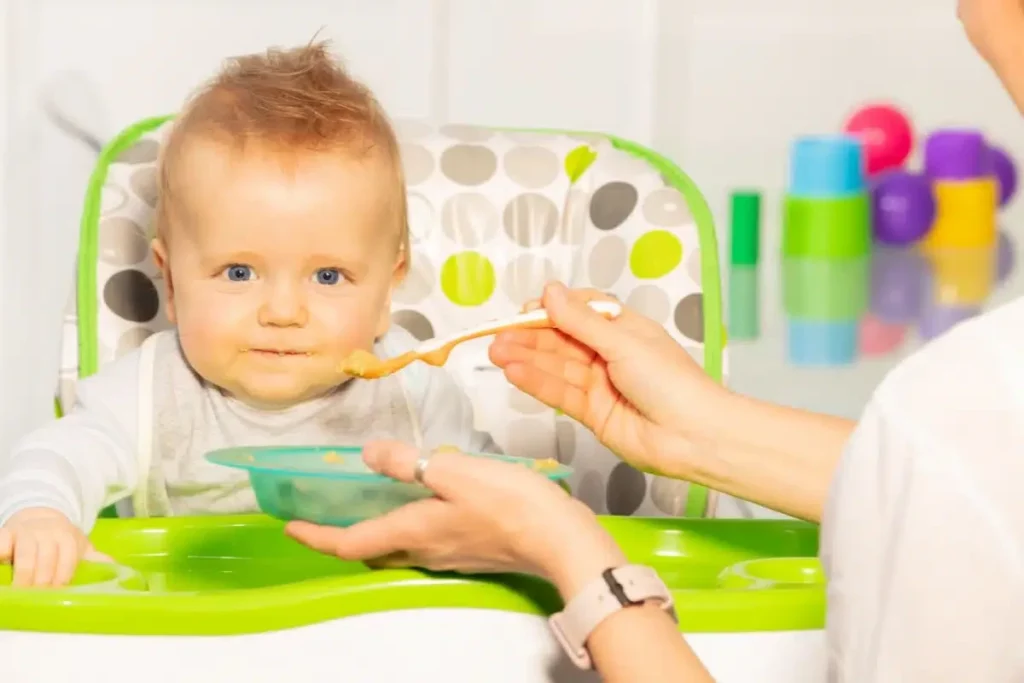 Rédaction d'un article de blog sur l'introduction des aliments chez bébé pour le site Petite Crapule